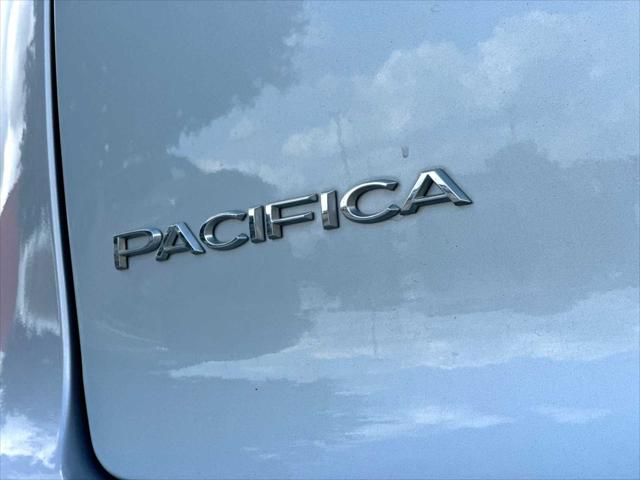 2023 Chrysler Pacifica Touring