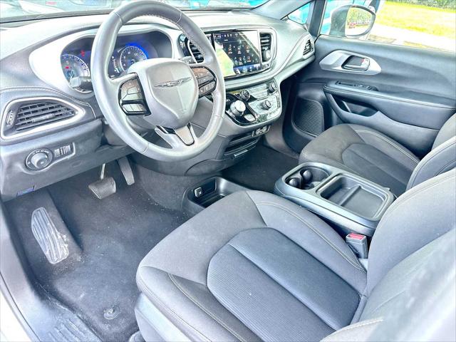2023 Chrysler Pacifica Touring