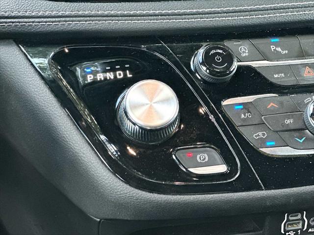 2023 Chrysler Pacifica Touring