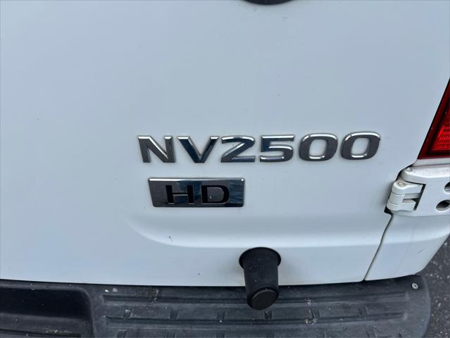 2016 Nissan 2500 SV V6