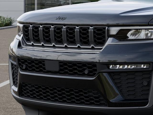 2026 Jeep Grand Cherokee 85th Anniversary Edition