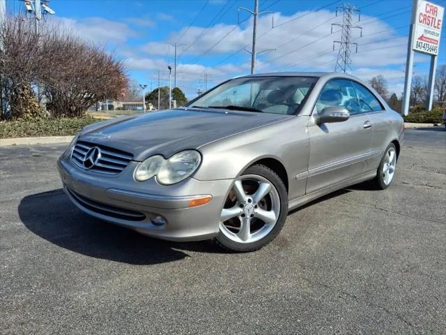 2004 Mercedes-Benz CLK-CLASS 320 for sale in Waukegan, IL