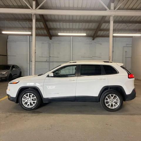 2016 Jeep Cherokee Latitude for sale near Chillicothe, OH