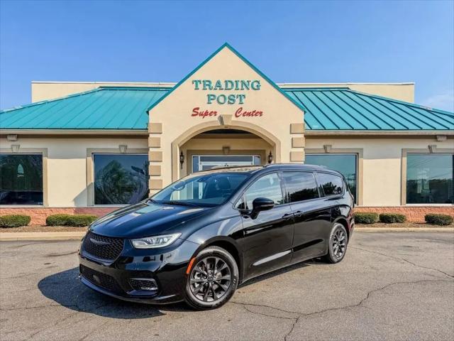 2021 Chrysler Pacifica Touring L for sale in Conover, NC