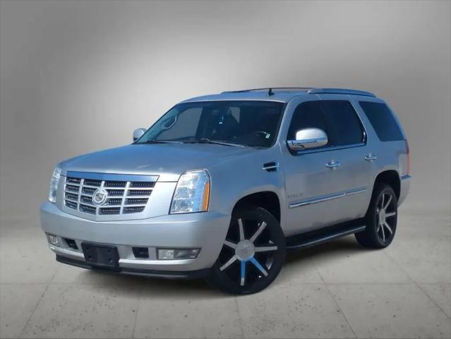 2012 Cadillac Escalade Luxury for sale in Farmington Hills, MI