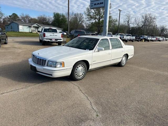 1997 Cadillac DeVille Standard for sale in Bristow, OK