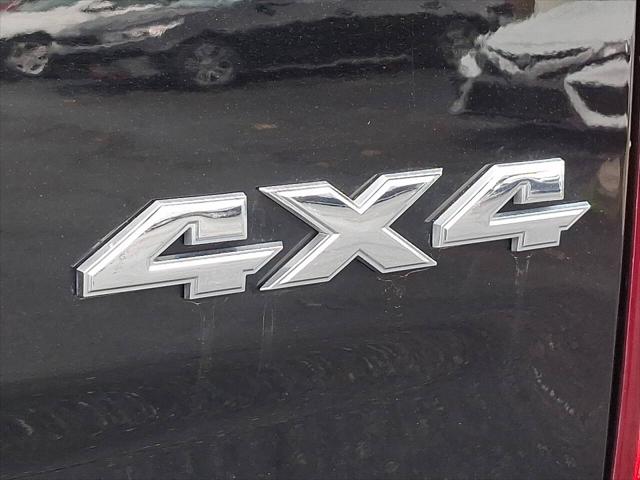 2024 Ram 1500 Classic SLT Quad Cab 4x4 6'4" Box