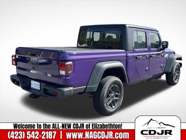 2026 Jeep Gladiator Sport