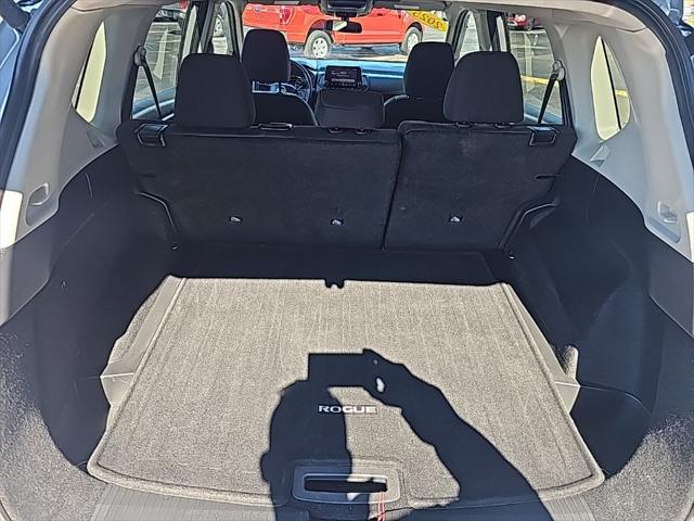 2025 Nissan Rogue SV FWD