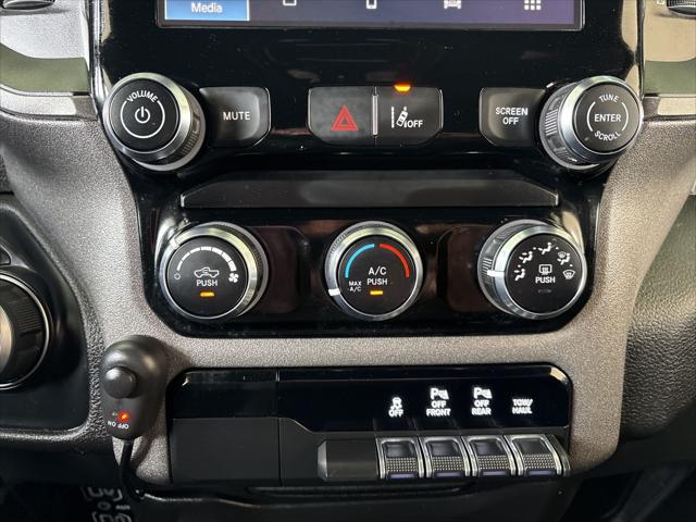 2025 Ram 1500 Tradesman Crew Cab 4x2 5'7" Box