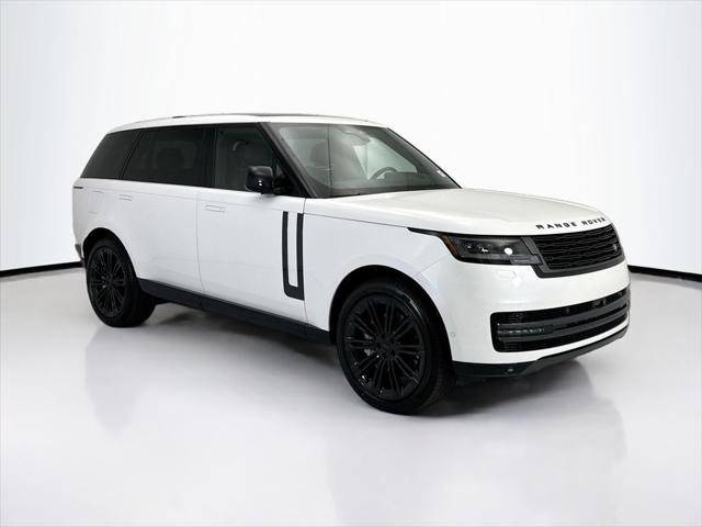 2026 Land Rover Range Rover P530 SE 7 Seat