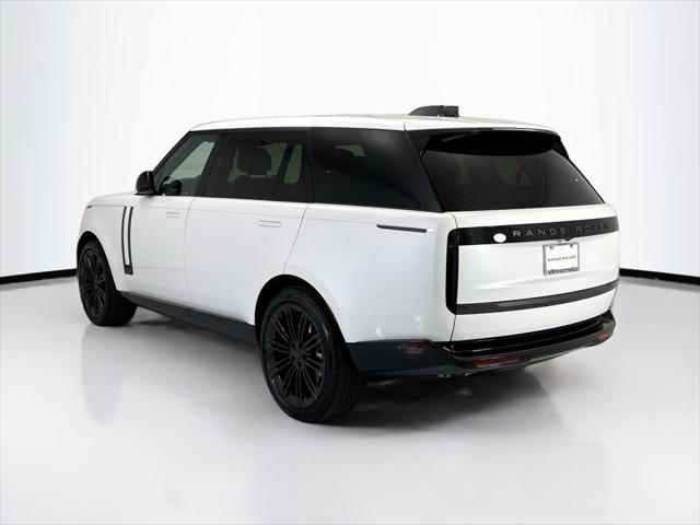 2026 Land Rover Range Rover P530 SE 7 Seat