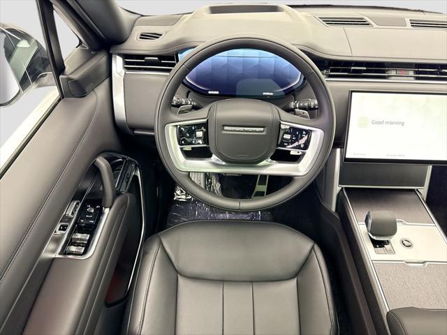2026 Land Rover Range Rover P530 SE 7 Seat