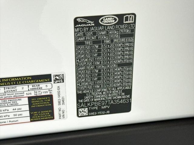 2026 Land Rover Range Rover P530 SE 7 Seat