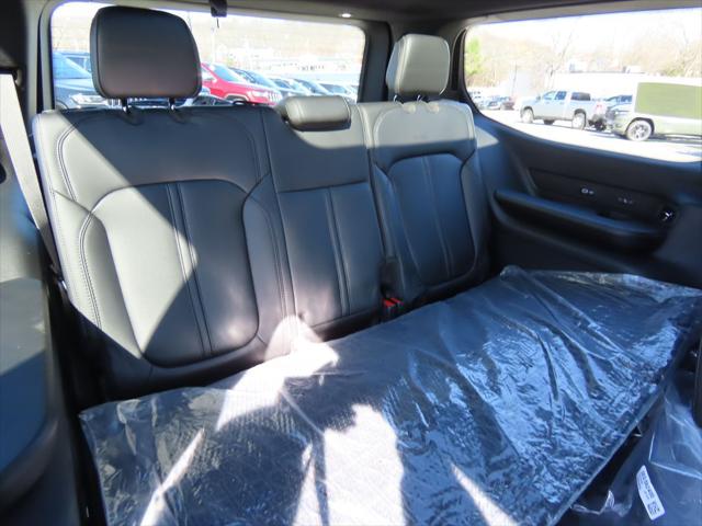 2026 Jeep Grand Wagoneer Upland 4x4