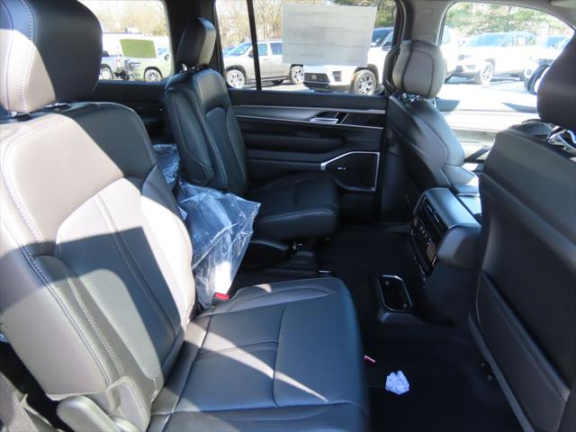 2026 Jeep Grand Wagoneer Upland 4x4