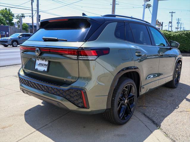 2026 Volkswagen Tiguan SE R-Line Black