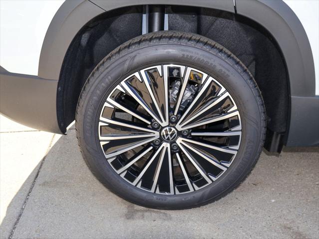 2026 Volkswagen Taos SE