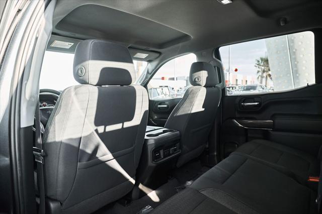 2022 Chevrolet Silverado 1500 4WD Crew Cab Short Bed RST