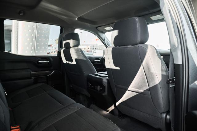 2022 Chevrolet Silverado 1500 4WD Crew Cab Short Bed RST