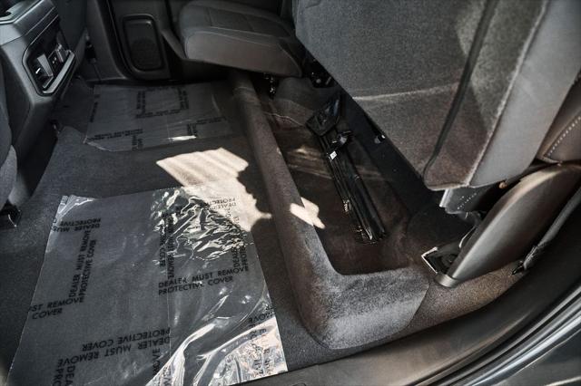 2022 Chevrolet Silverado 1500 4WD Crew Cab Short Bed RST