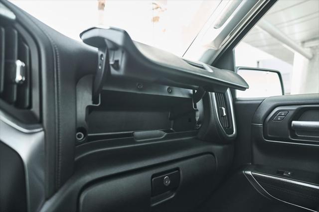 2022 Chevrolet Silverado 1500 4WD Crew Cab Short Bed RST