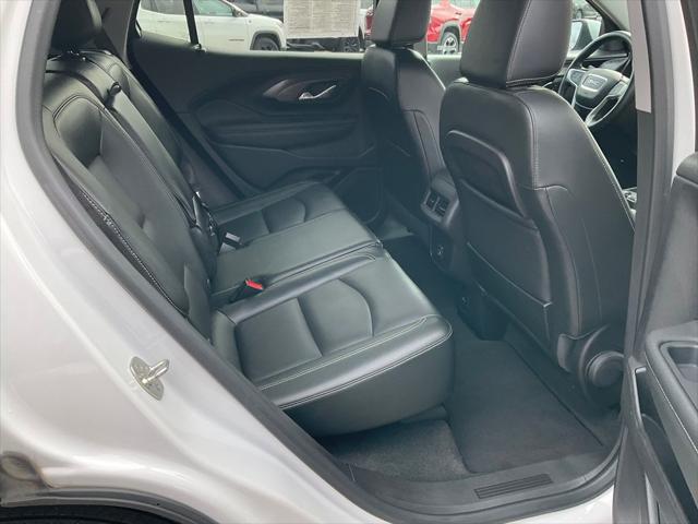 2024 GMC Terrain AWD SLT