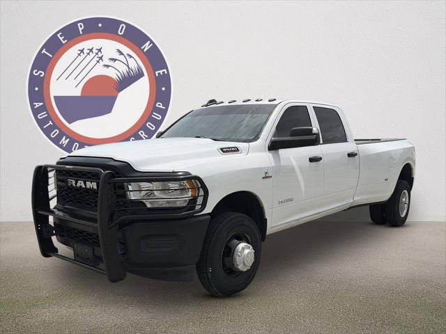 2022 Ram 3500 Tradesman Crew Cab 4x4 8' Box