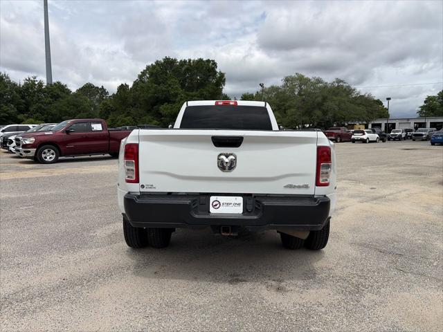 2022 Ram 3500 Tradesman Crew Cab 4x4 8' Box
