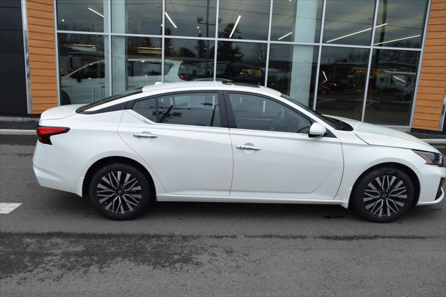 2023 Nissan Altima SV Intelligent AWD
