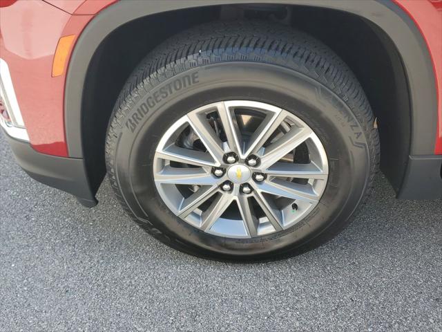 2023 Chevrolet Traverse FWD LT Leather
