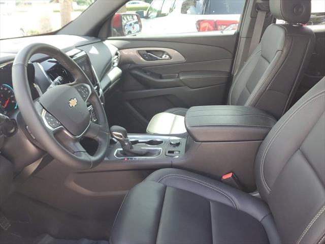 2023 Chevrolet Traverse FWD LT Leather