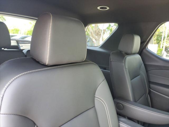 2023 Chevrolet Traverse FWD LT Leather