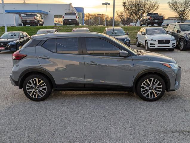 2021 Nissan Kicks SV Xtronic CVT