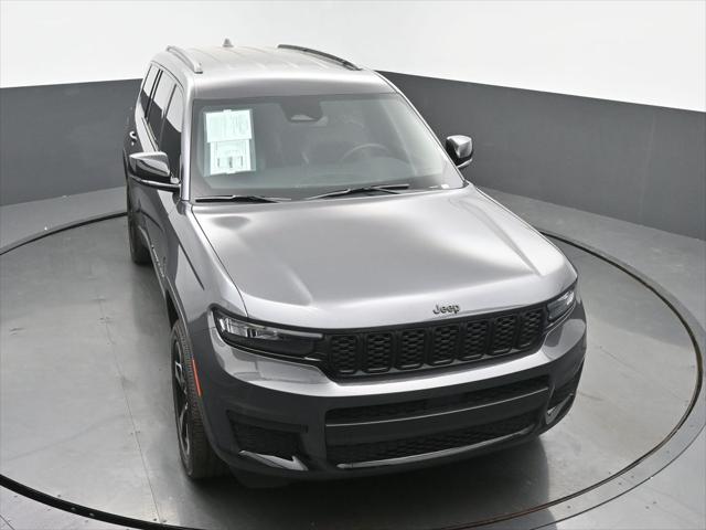 2023 Jeep Grand Cherokee L Altitude 4x4