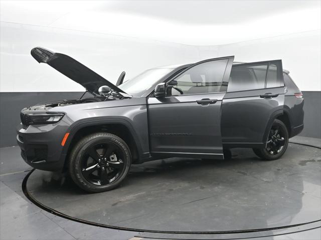 2023 Jeep Grand Cherokee L Altitude 4x4
