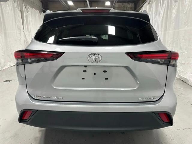 2025 Toyota Highlander XLE