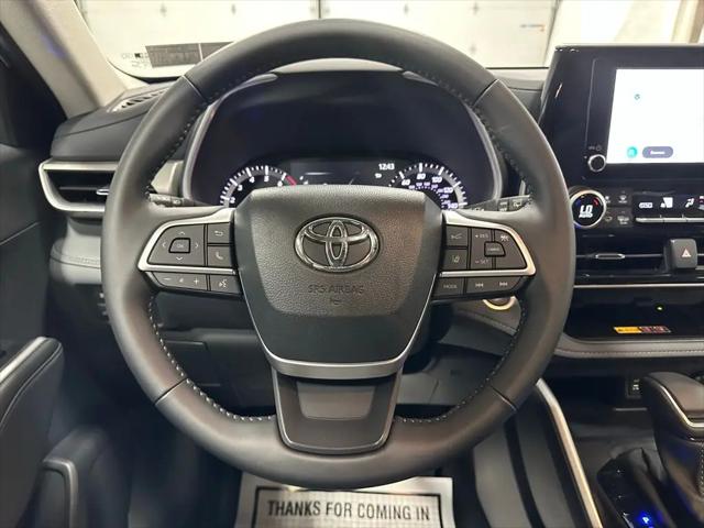 2025 Toyota Highlander XLE