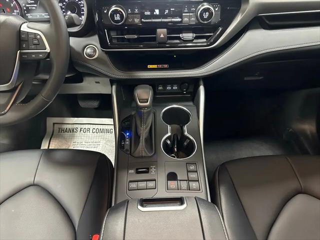 2025 Toyota Highlander XLE