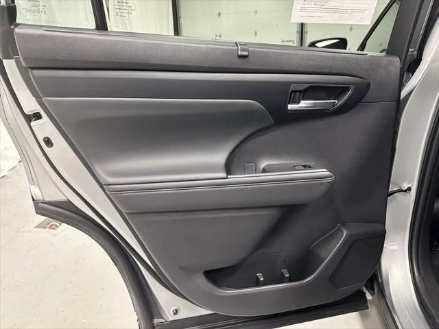 2025 Toyota Highlander XLE