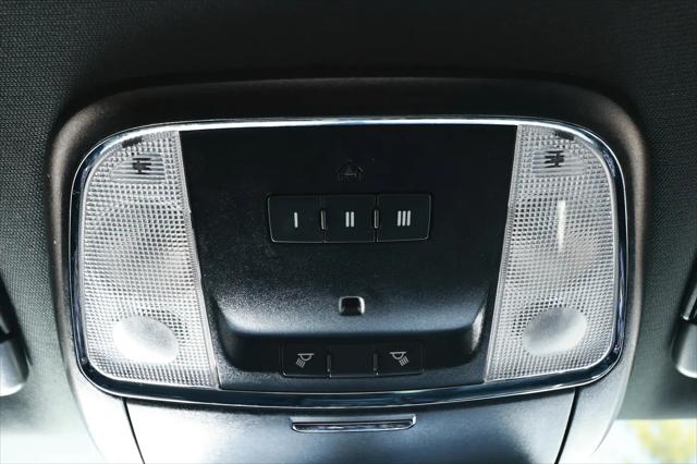 2021 Chrysler 300 300S