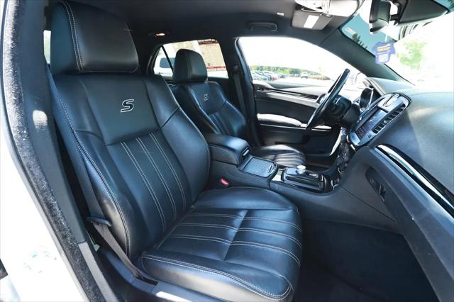 2021 Chrysler 300 300S