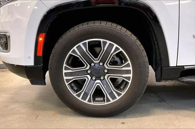 2024 Jeep Wagoneer Series II 4x2