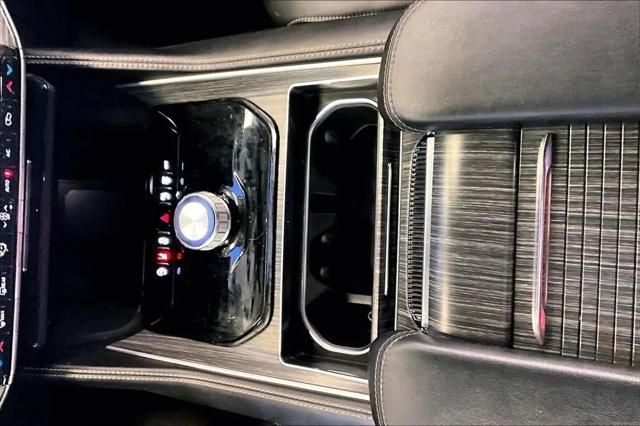2024 Jeep Wagoneer Series II 4x2