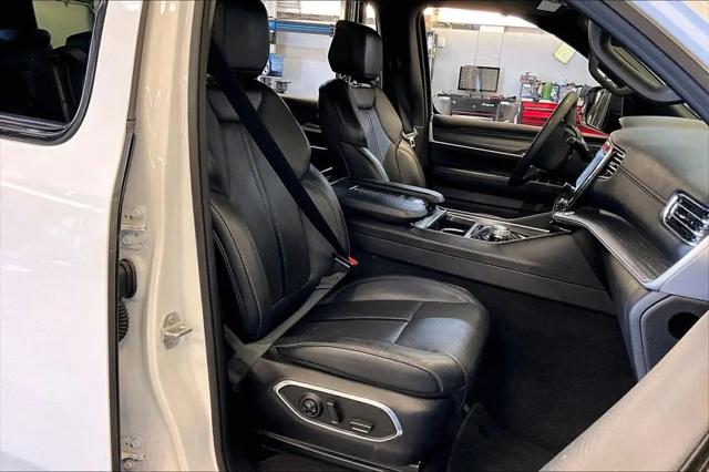 2024 Jeep Wagoneer Series II 4x2