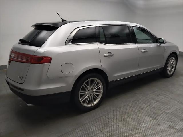 2019 Lincoln MKT Reserve