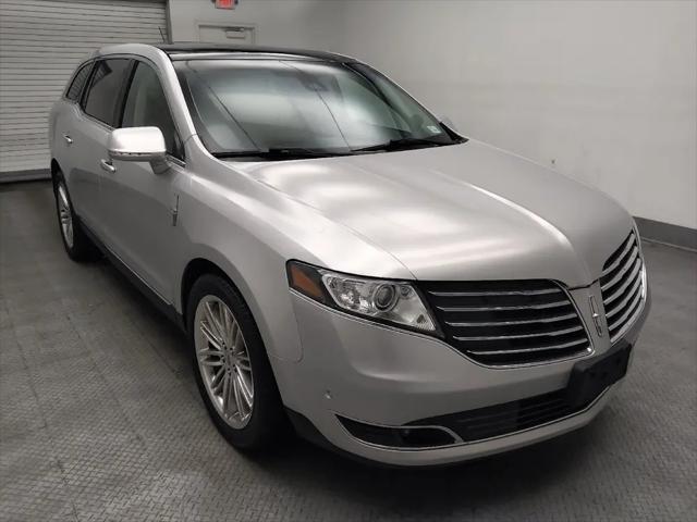 2019 Lincoln MKT Reserve