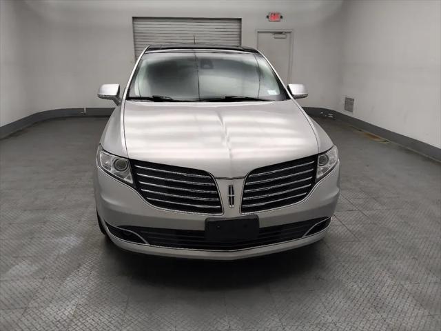 2019 Lincoln MKT Reserve