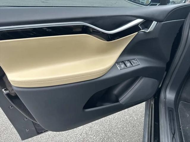 2016 Tesla Model X 60D