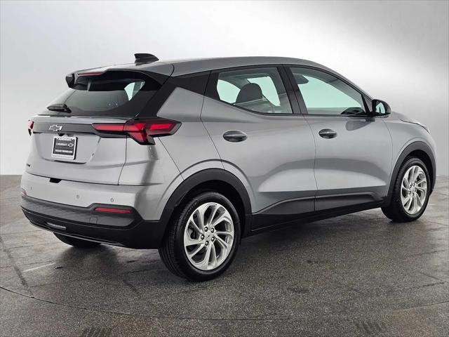 2027 Chevrolet Bolt LT FWD